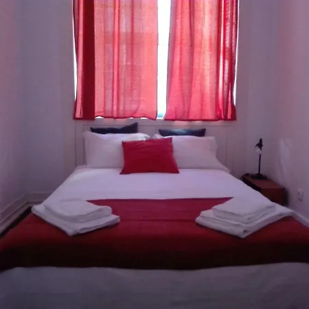 Gasthof Boho Guesthouse Rooms & Apartments Lissabon